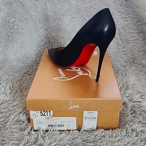 LIKE NEW LOUBOUTIN